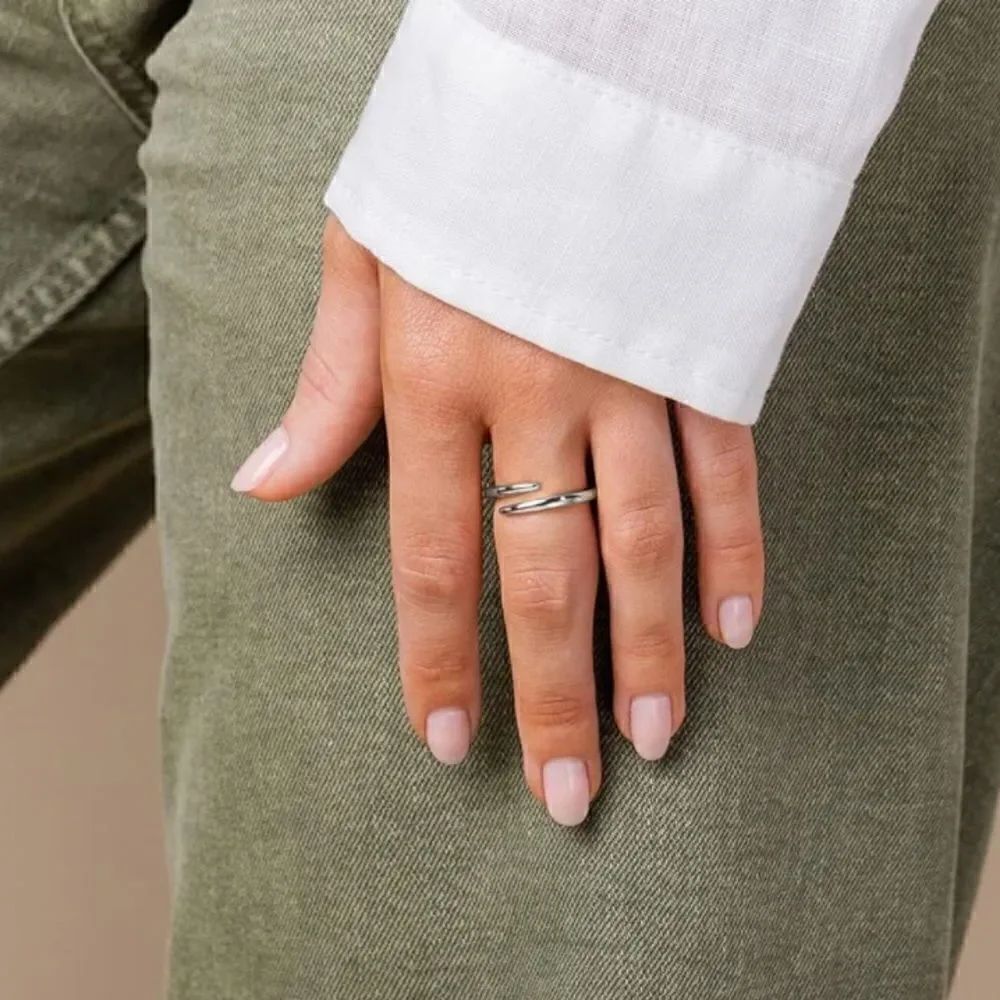 Silver open twist ring